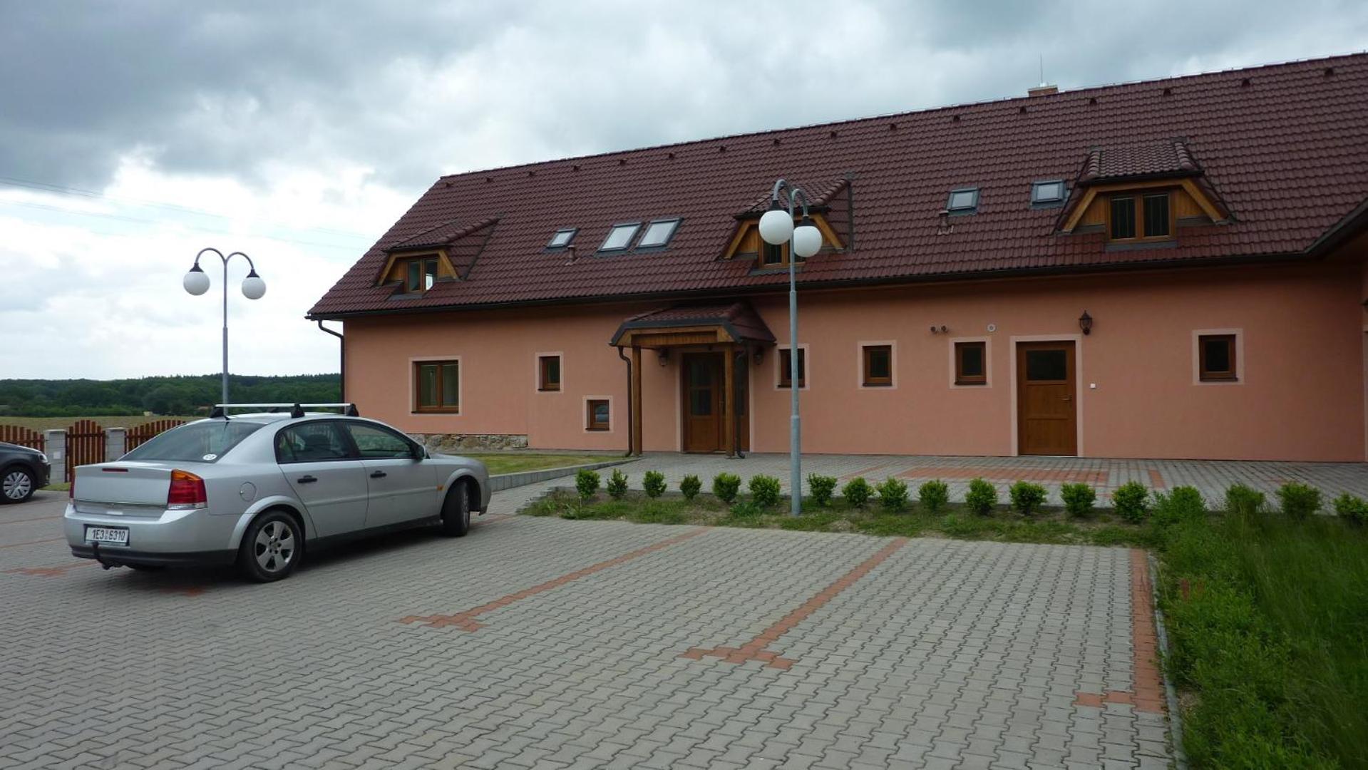 Penzion Slavka Třemošnice Zewnętrze zdjęcie