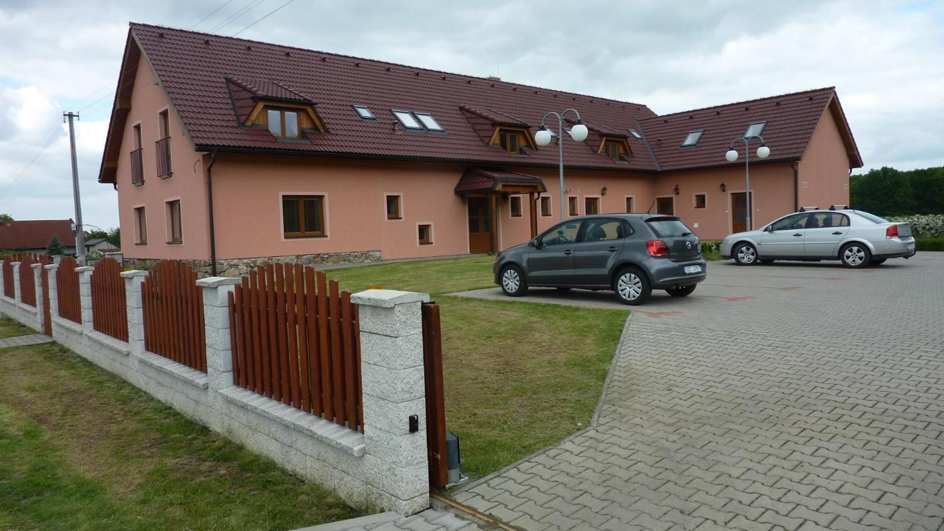 Penzion Slavka Třemošnice Zewnętrze zdjęcie